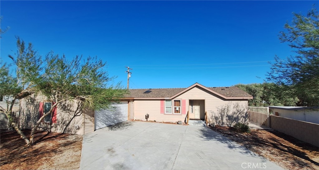 15862 N Crystal Springs
