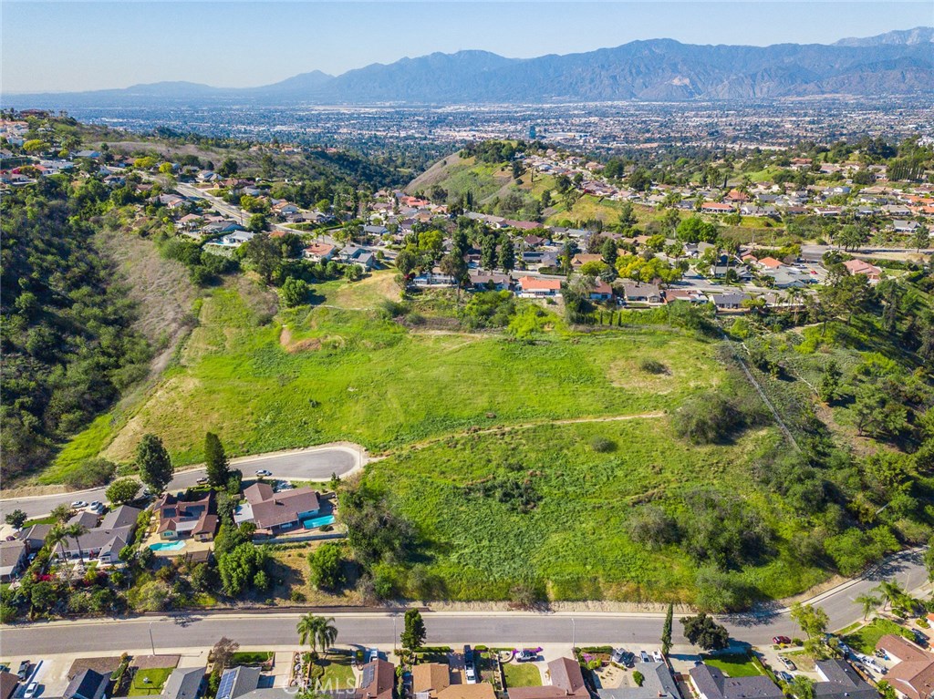 16 Camelback Drive