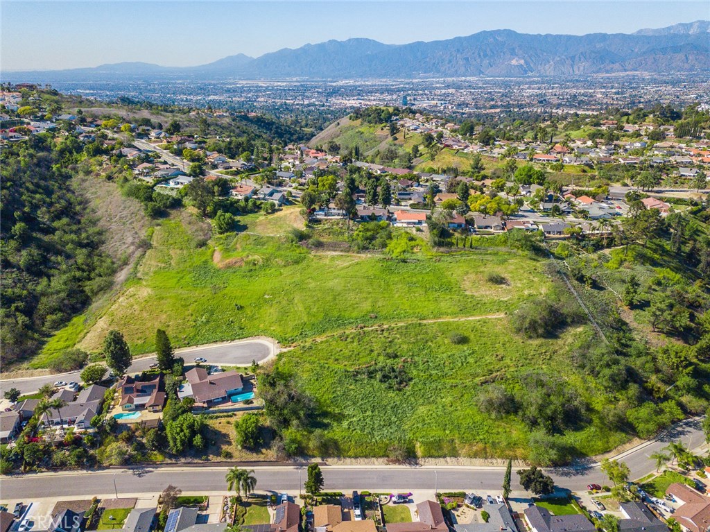 15 Camelback Drive