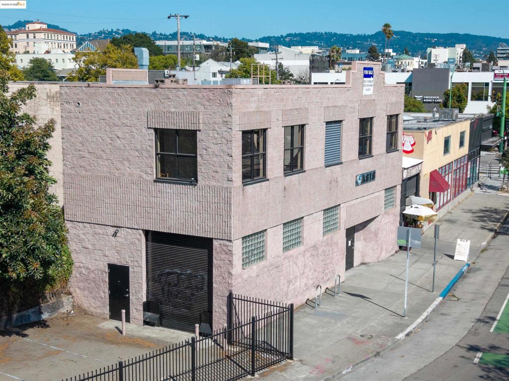 520 27th Street
