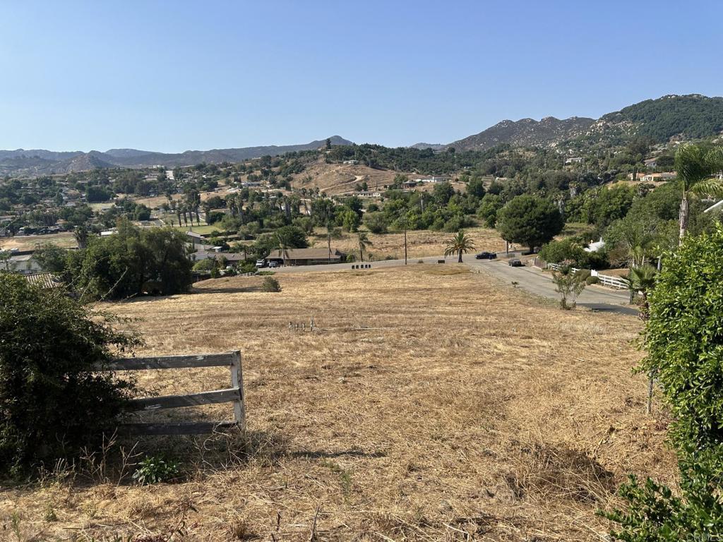 3009 Reed Rd.