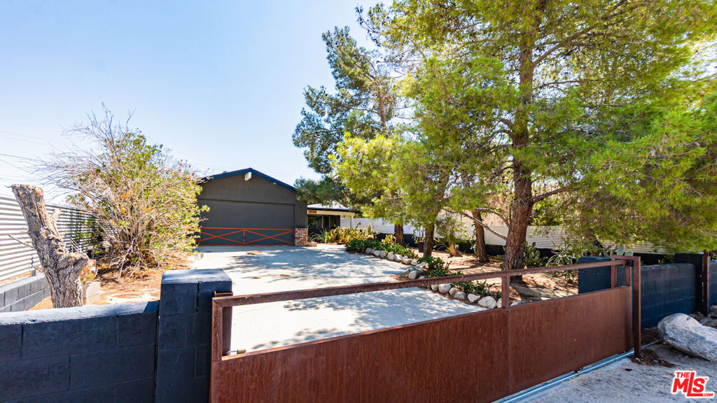 62033 Bonair Road