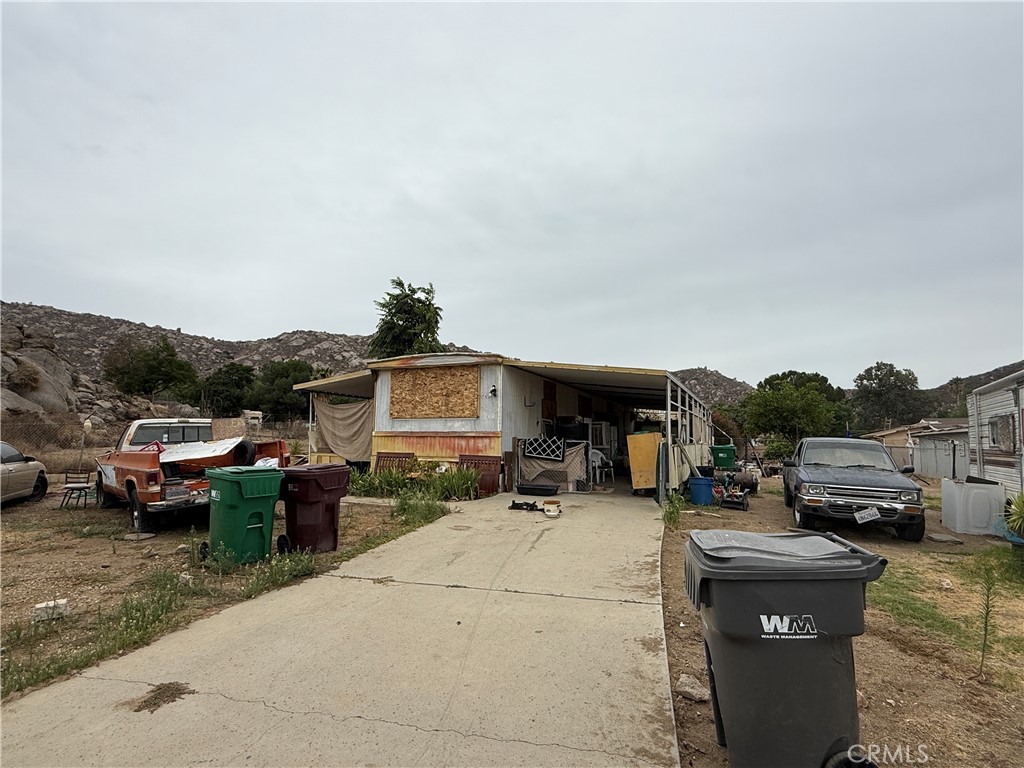 25666 Gray Hawk Trail