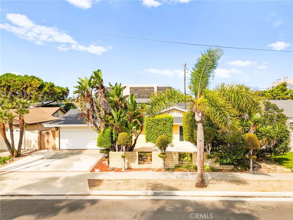 20401 Somerville Lane