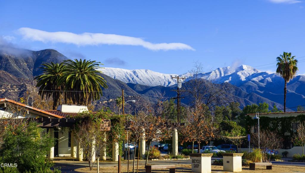 110 W Ojai Avenue