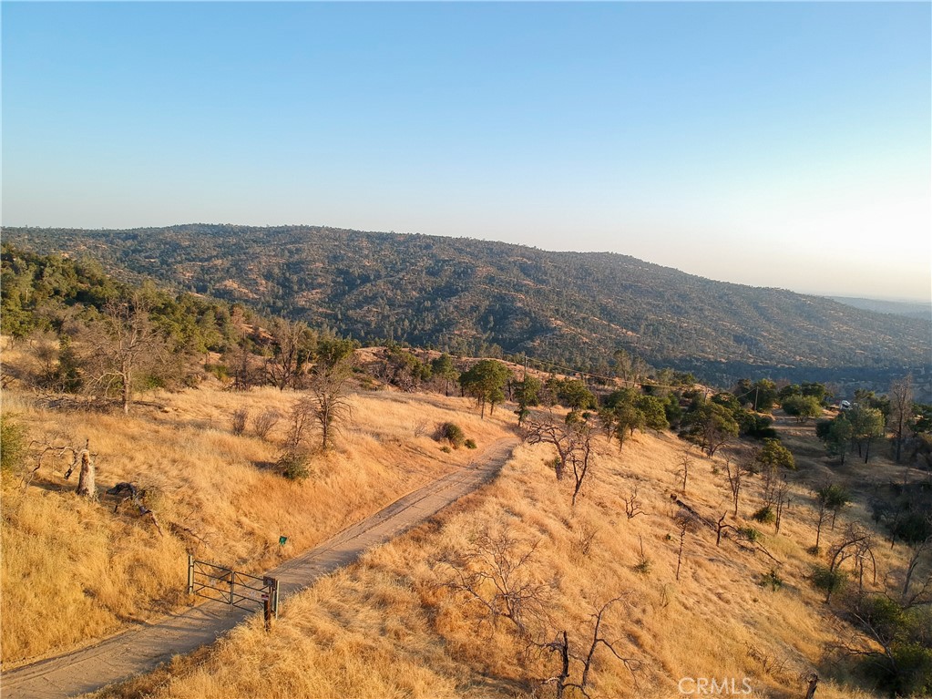 38914 Road 810