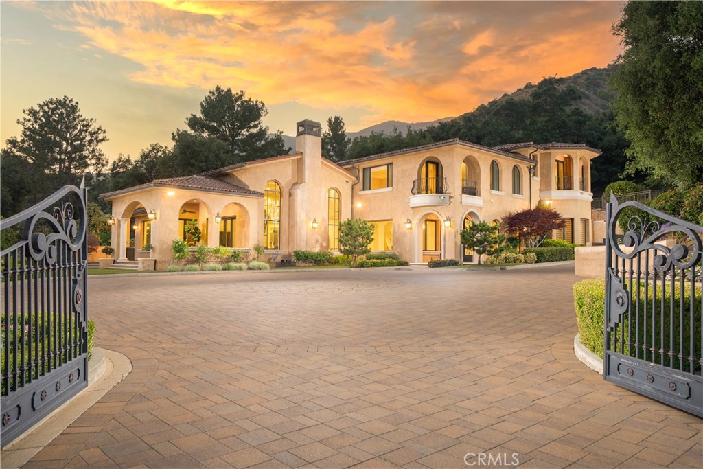 1051 Oak Canyon Lane
