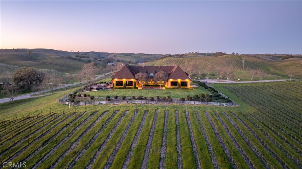 4710 Flying Paster Lane