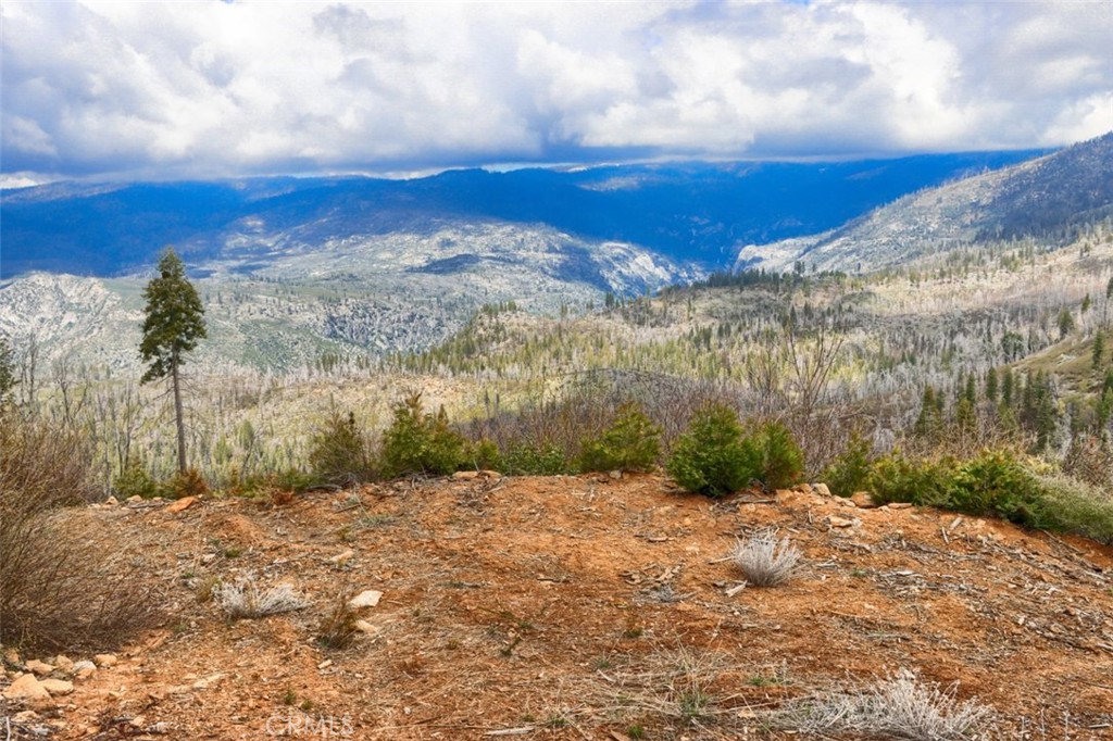 7170 7174 Yosemite Park Way