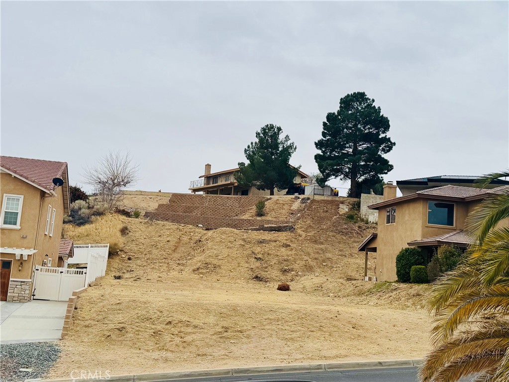 18005 Vista Point Drive