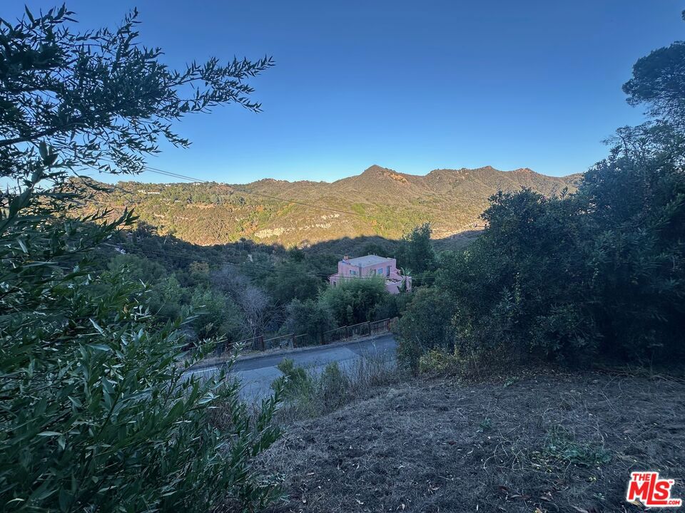 19936 Observation Drive