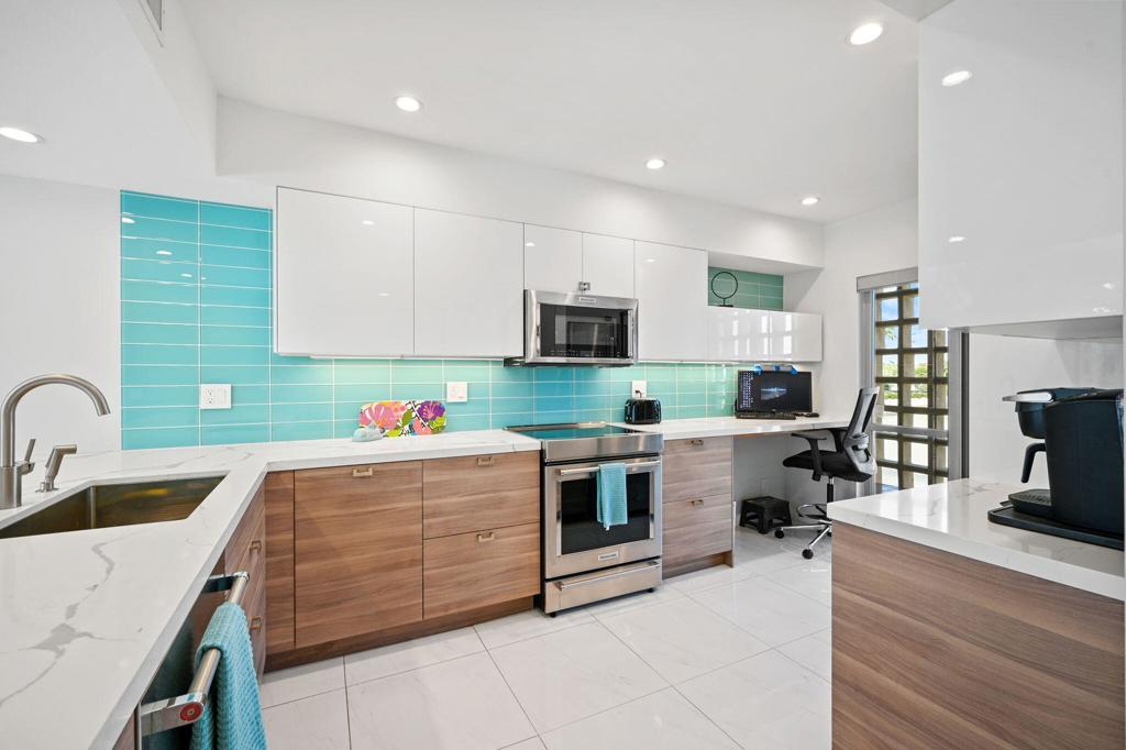 277 E Alejo Road 215