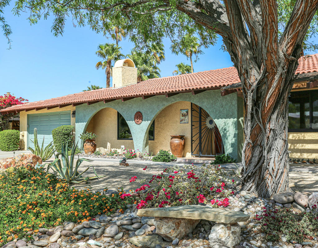 1020 N Cerritos Drive