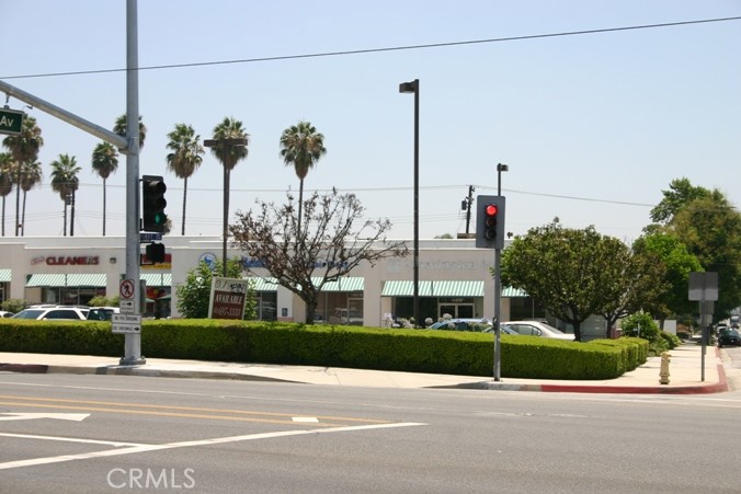 16262 Whittier Boulevard