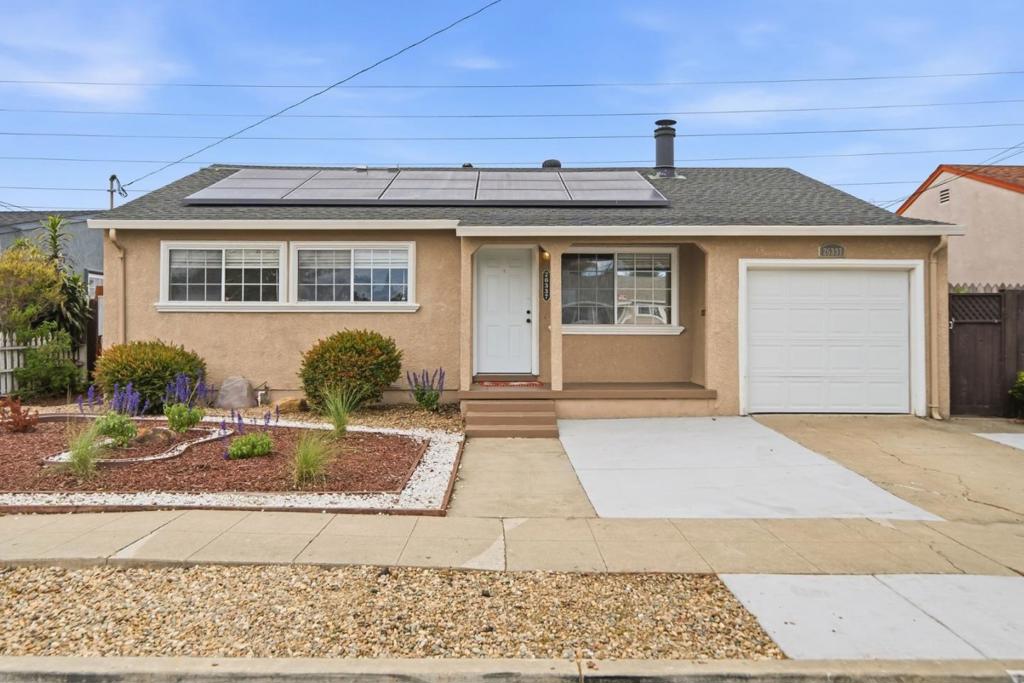 26337 Regal Avenue