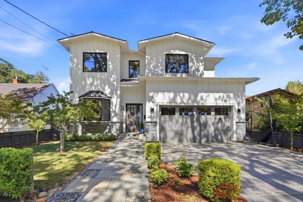 1015 Willow Glen Way