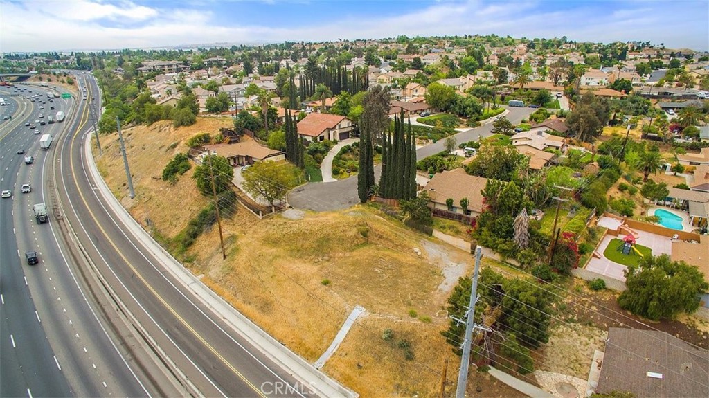 20517 Claremont