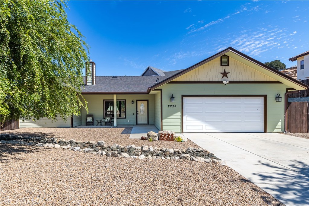 2225 Holly Drive