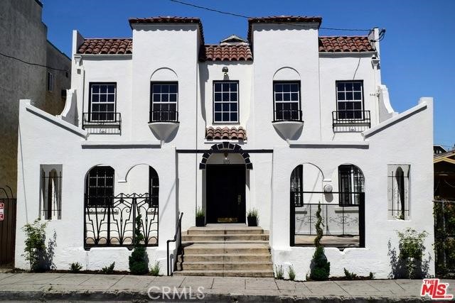 1145 S New Hampshire 3