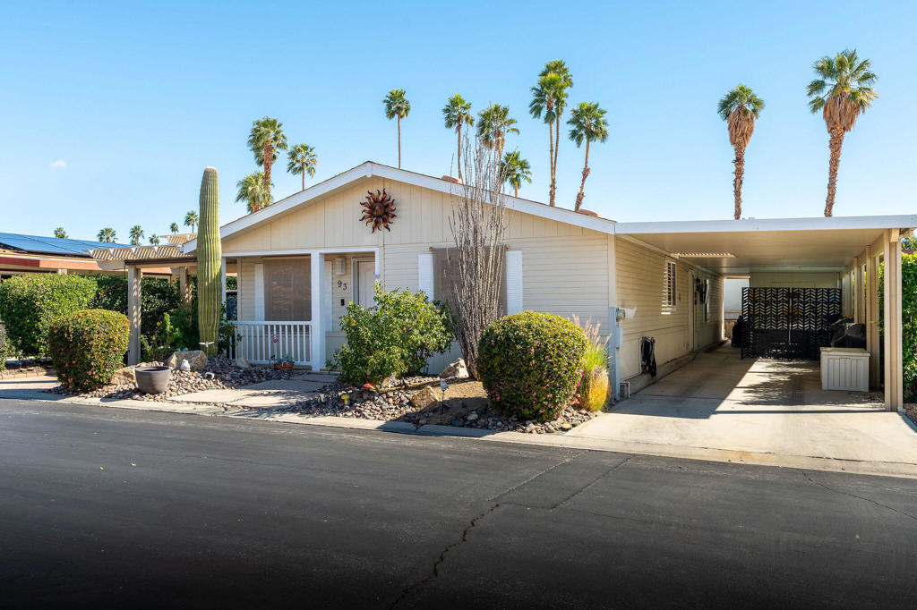 73450 Country Club Drive 93