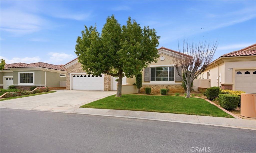 1591 Castle Pines