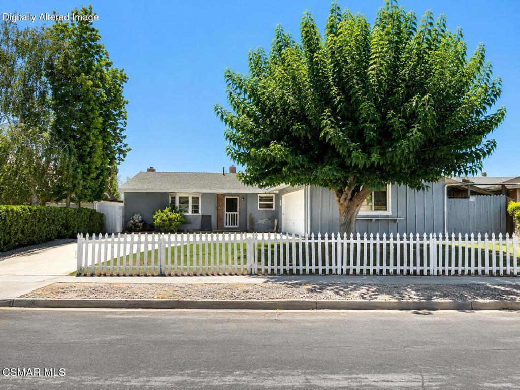 204 Knollwood Drive