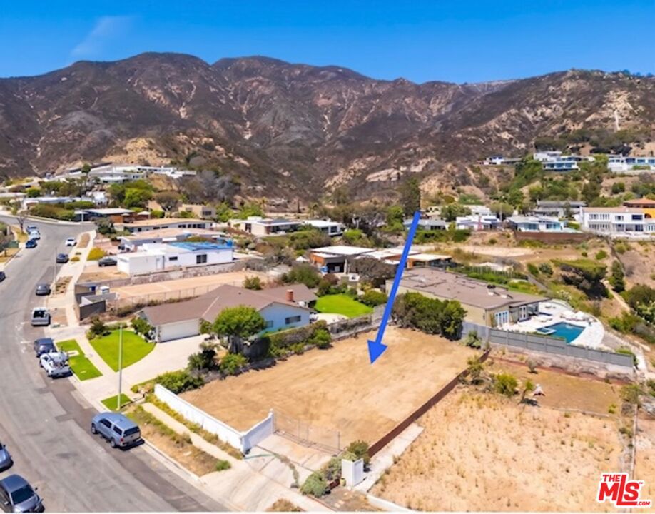 3612 Surfwood Road
