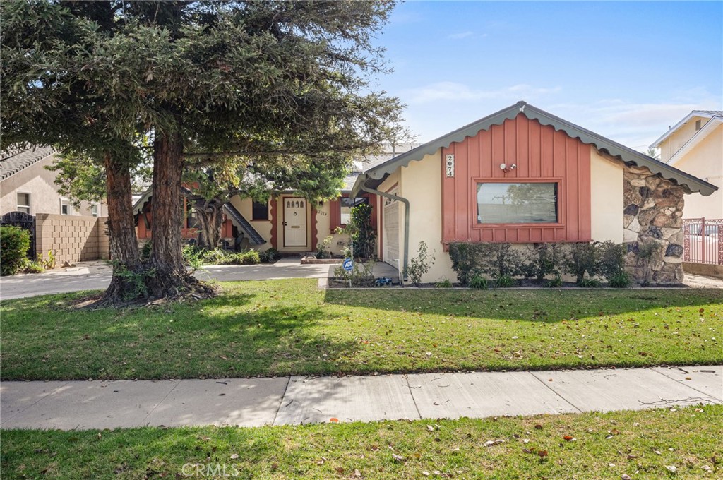 2074 S Gail Lane