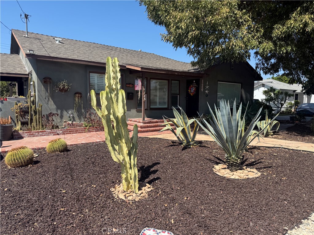 2210 Rockway