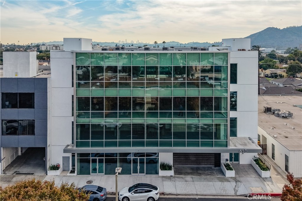 610 W Broadway 410