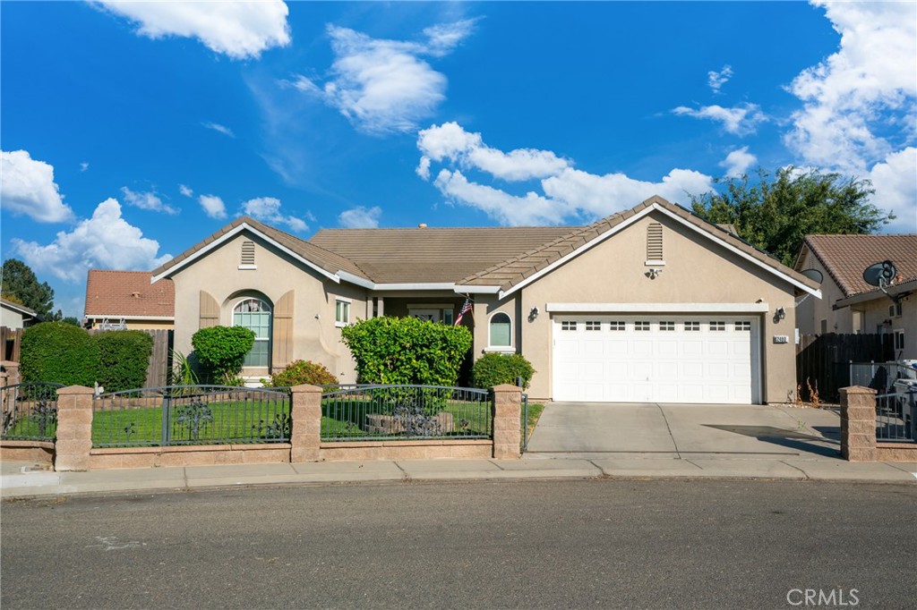 2480 Boulder Drive