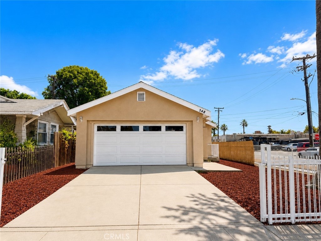 548 N Reservoir