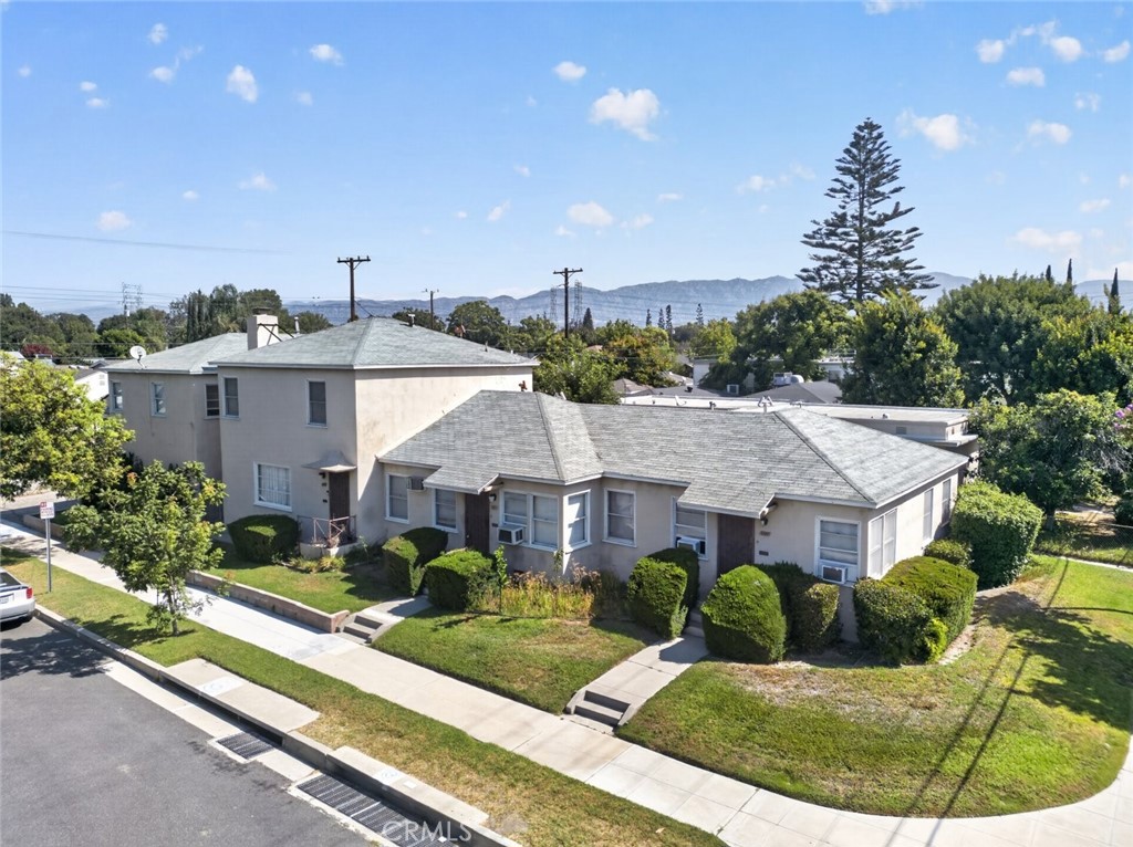 600 N Maple Street
