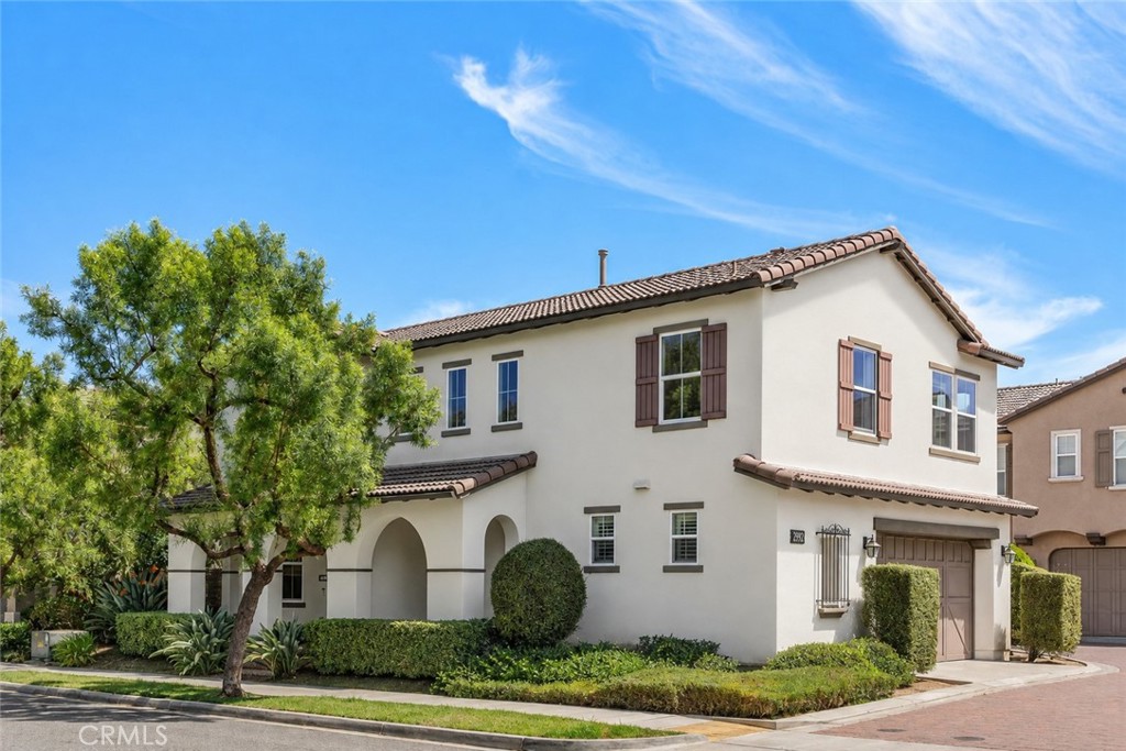 2992 E Coalinga