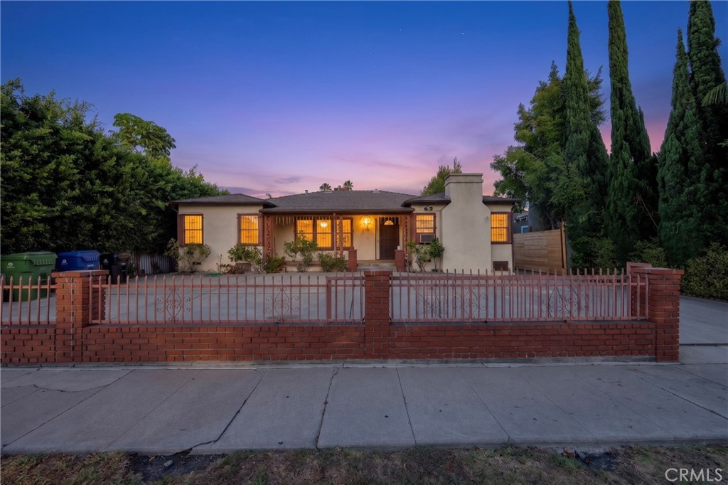 516 N Crescent Heights