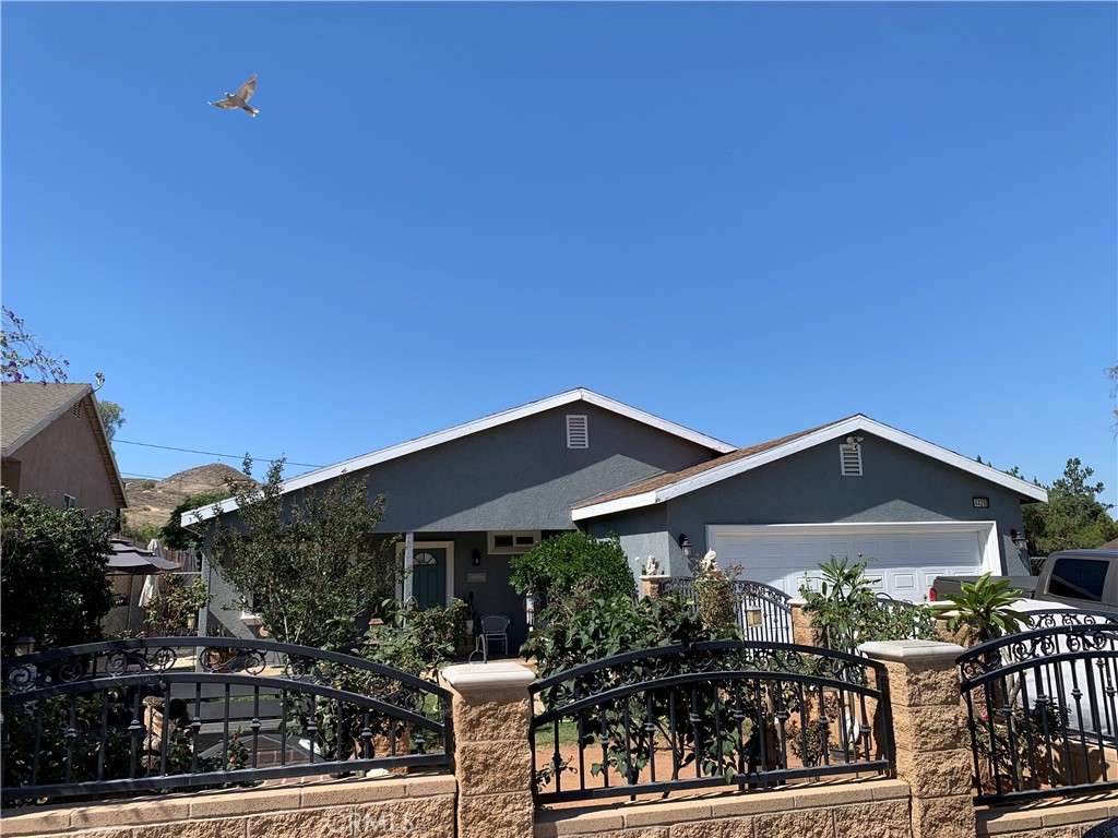 4428 Fairbanks Avenue