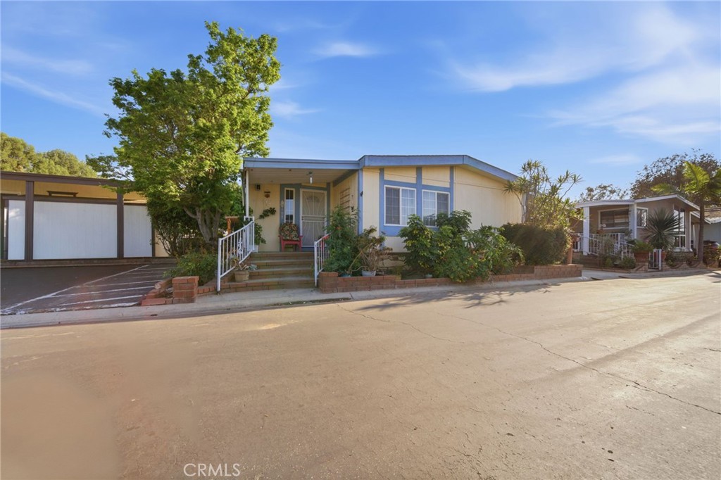 1919 W Coronet Avenue 149