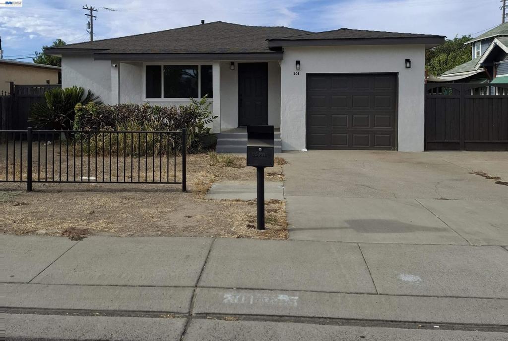201 Barozzi Ave
