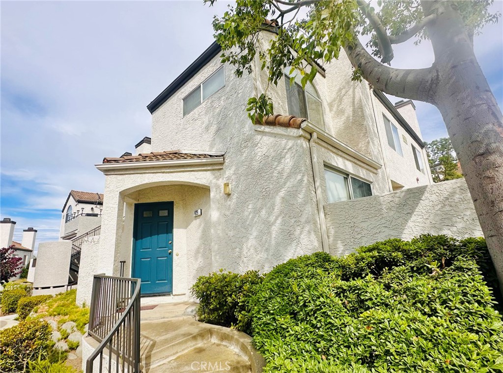 13133 Le Parc Boulevard 609