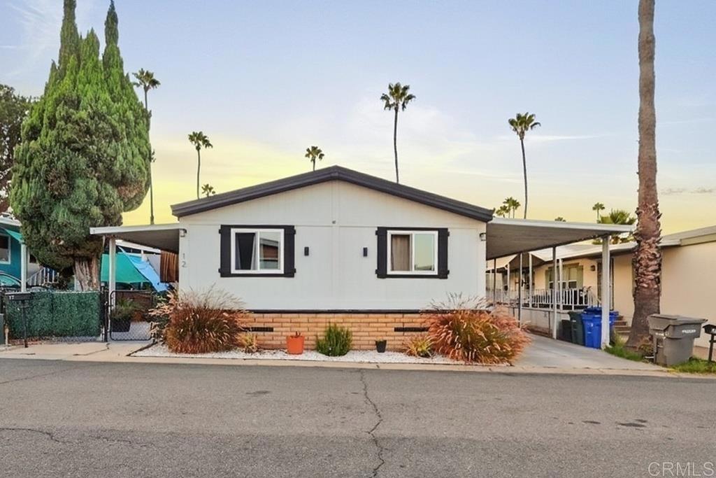 2515 Sweetwater Road 12