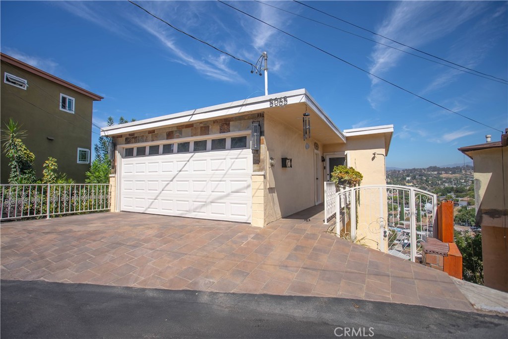 5065 La Calandria Drive