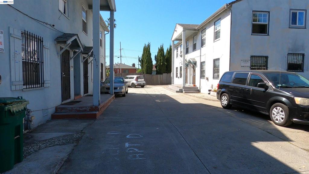 12477 San Pablo Ave