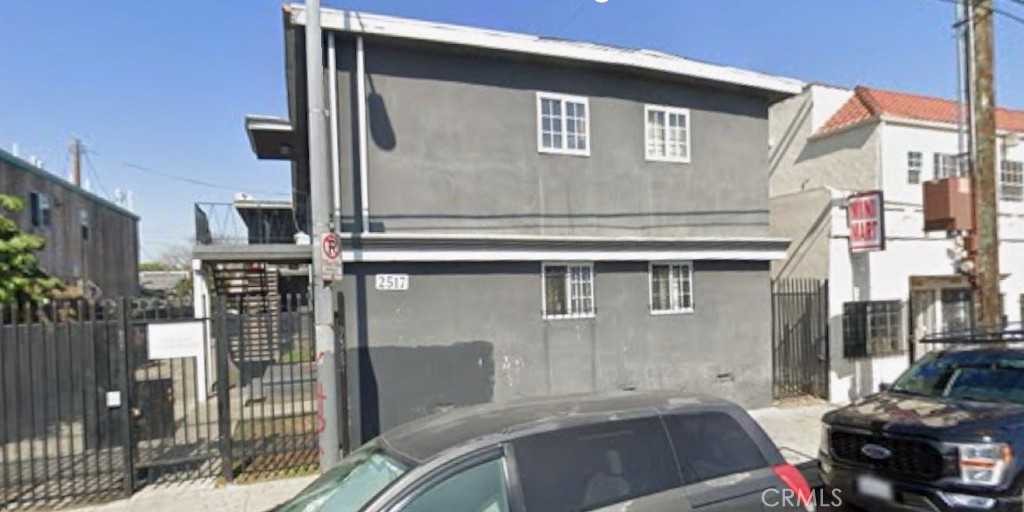 2517 W 54th Street