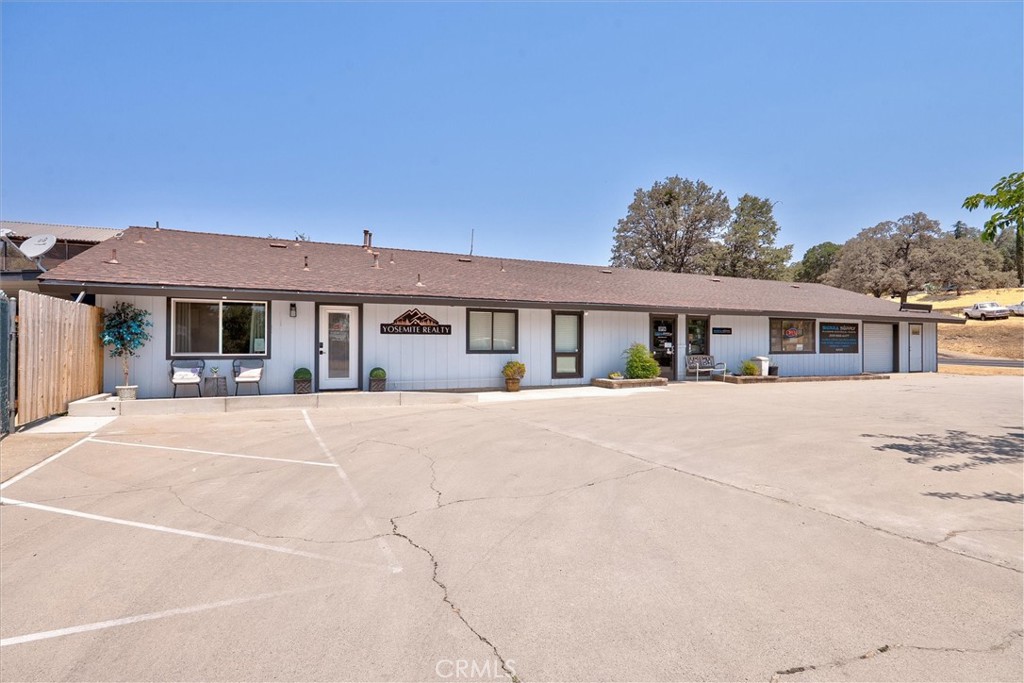 5255 State Highway 49 N