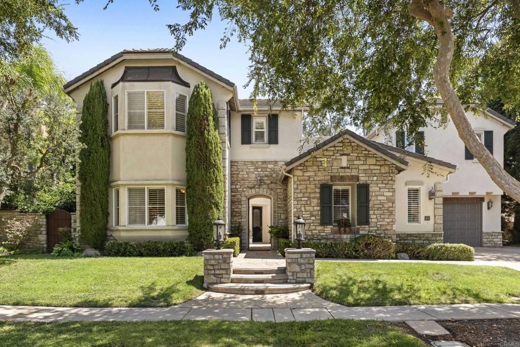 647 Lynwood Dr