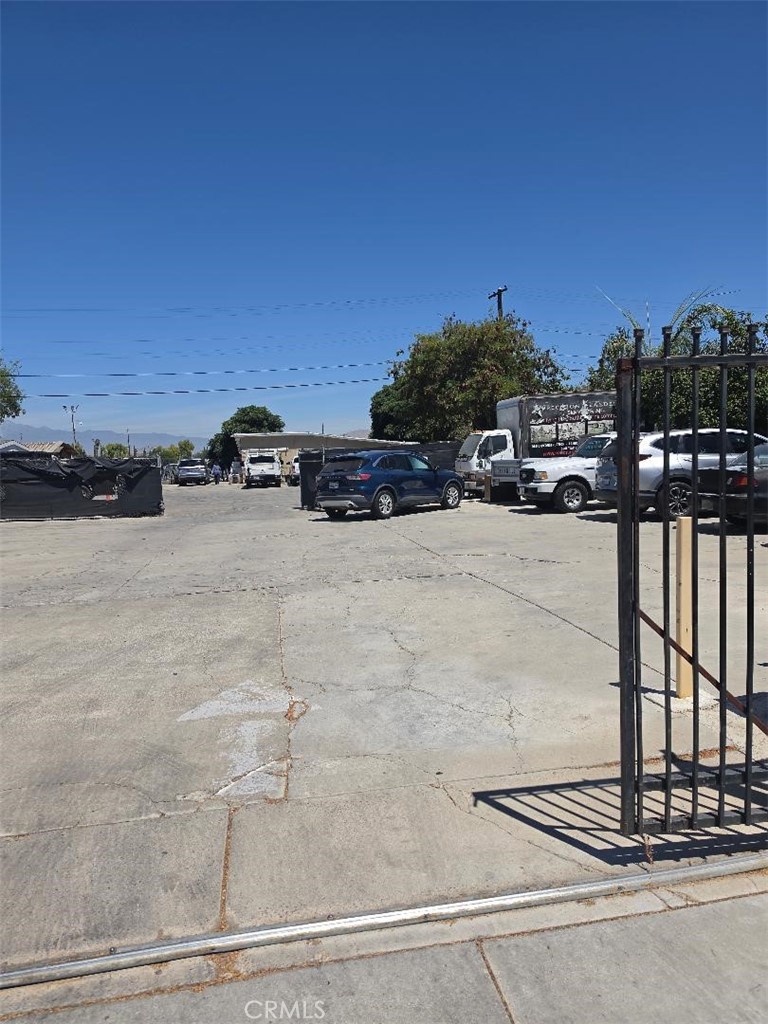 7895 Cypress