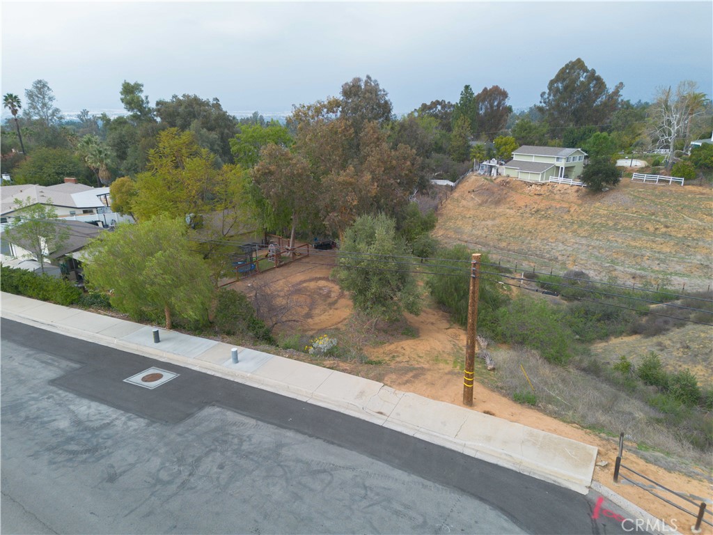 848 W Sunset Drive