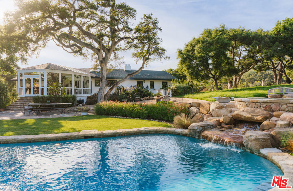 568 Toro Canyon Road