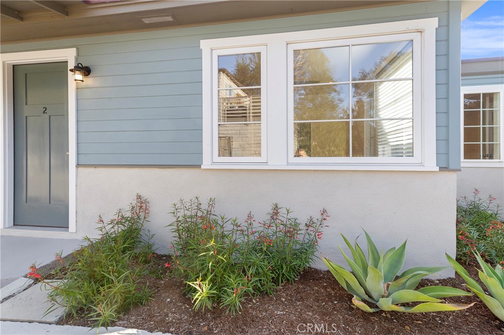 2525 Laguna Canyon 2