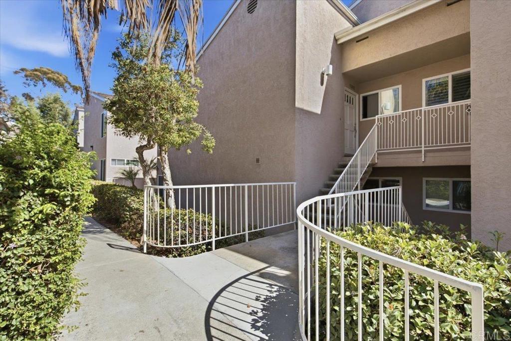 10056 Maya Linda Road 3102